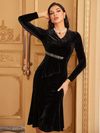 Giffniseti Rhinestone Drape Side Velvet Dress-A102